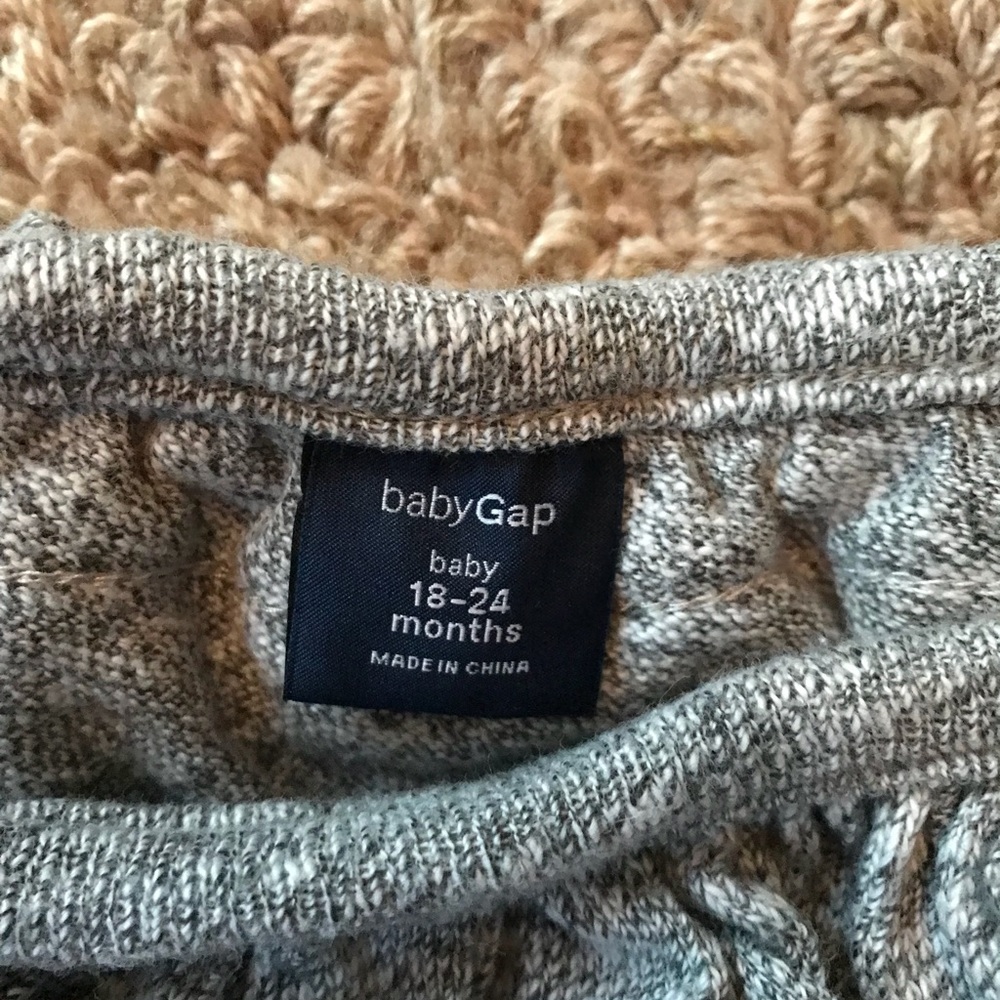 Gap Ruffled Bloomers - Picture 3 of 3